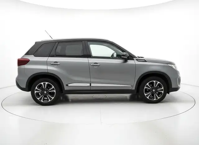 Suzuki Vitara view 9