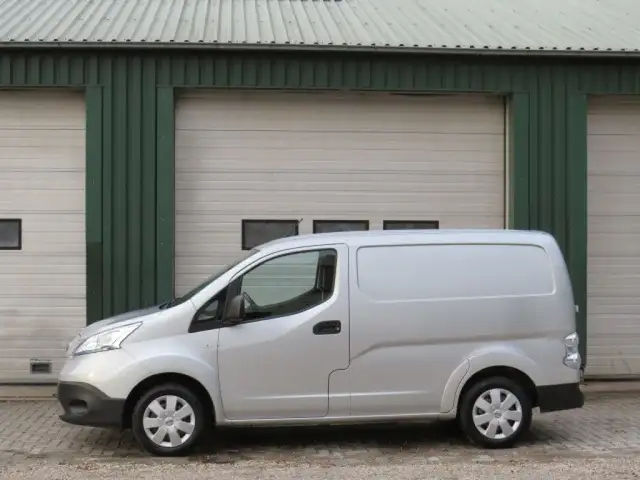 Nissan E-NV200 Business