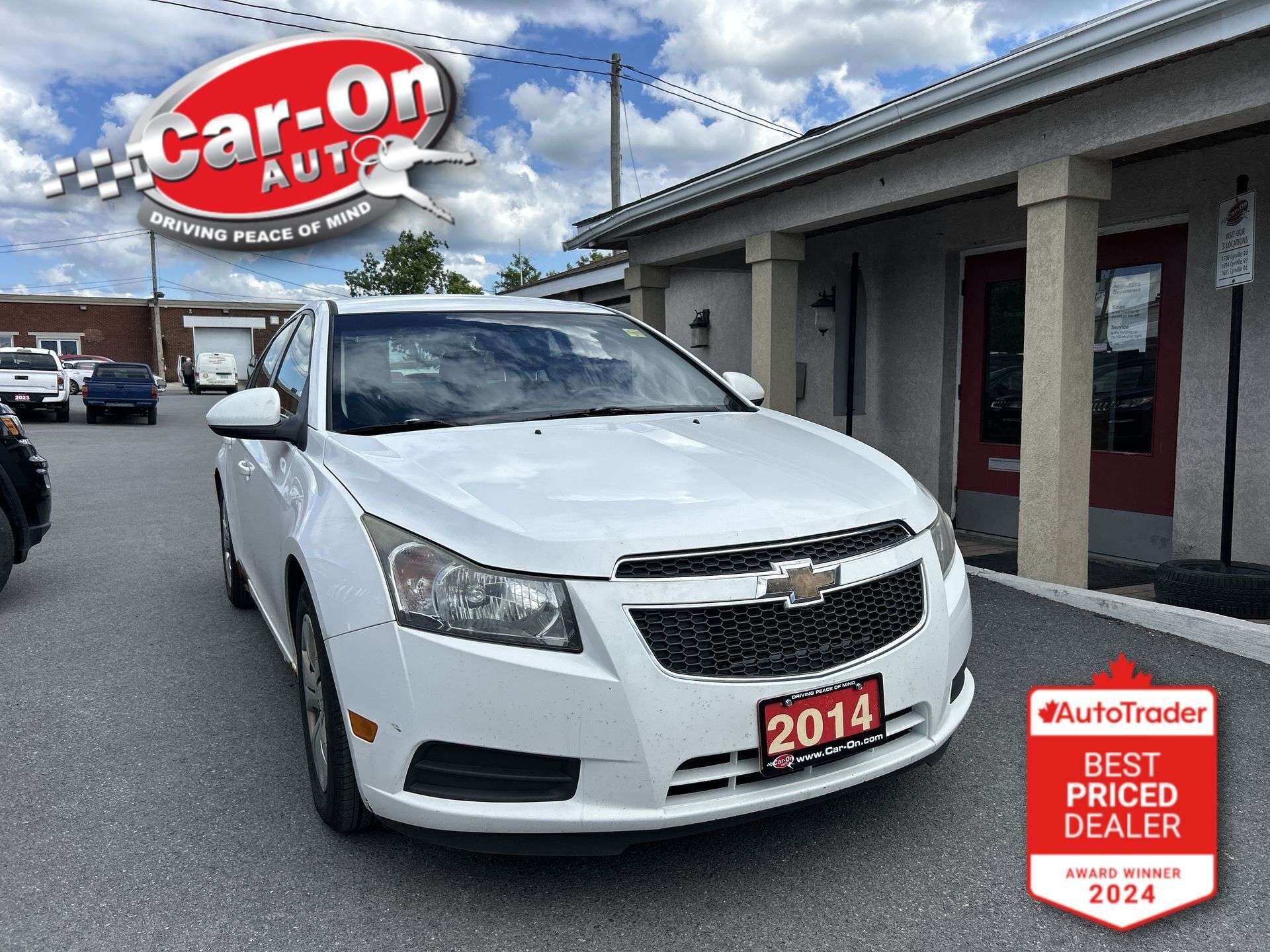 White 2014 Chevrolet Cruze Sedan Front-Wheel Drive Automatic