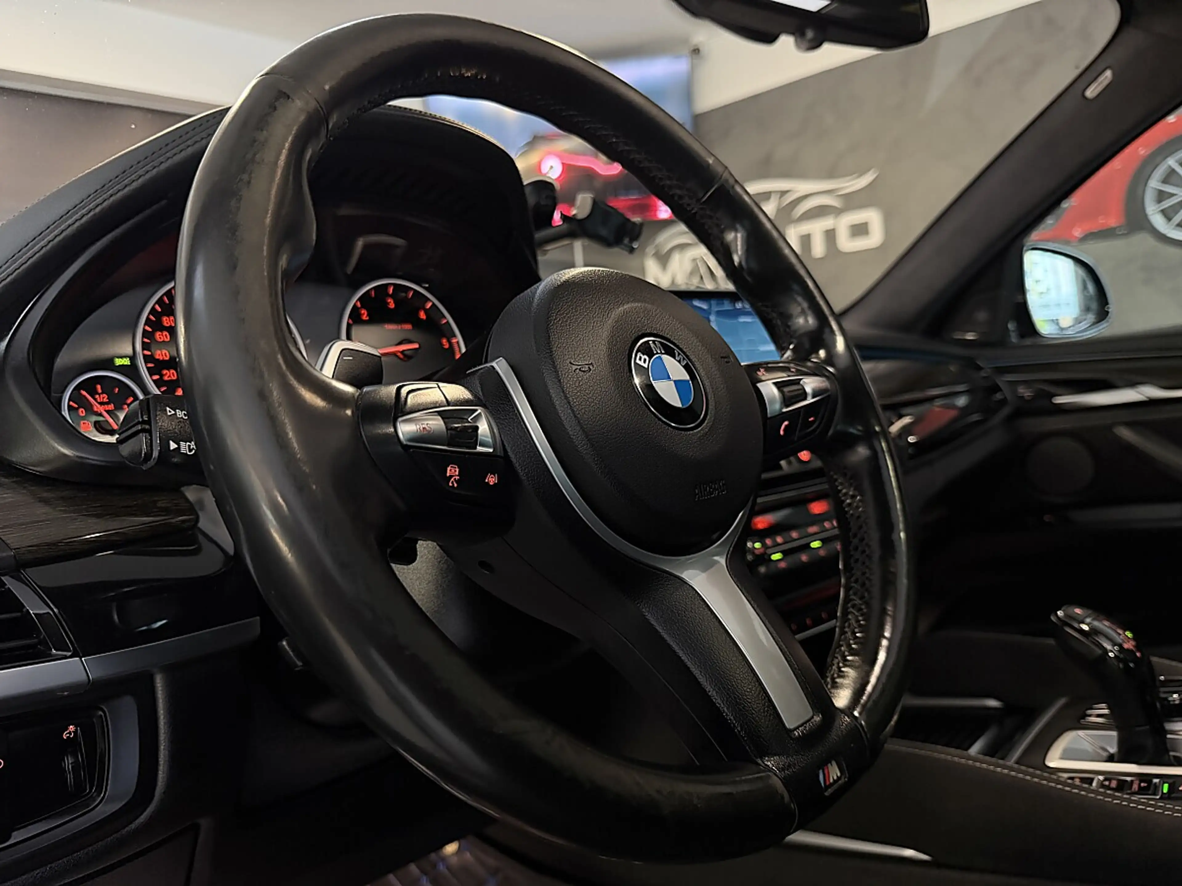 BMW X6 xDrive30d Sport Coupé *PANO*AHK*HEAD-UP*TOP AUS... — photo 15