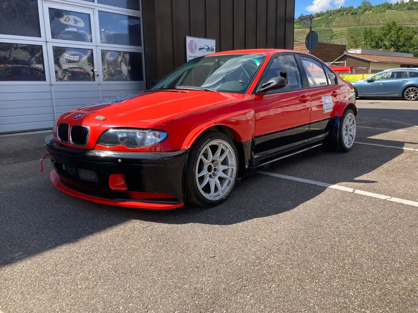 BMW M3 Rennwagen Alpina Rot - 1