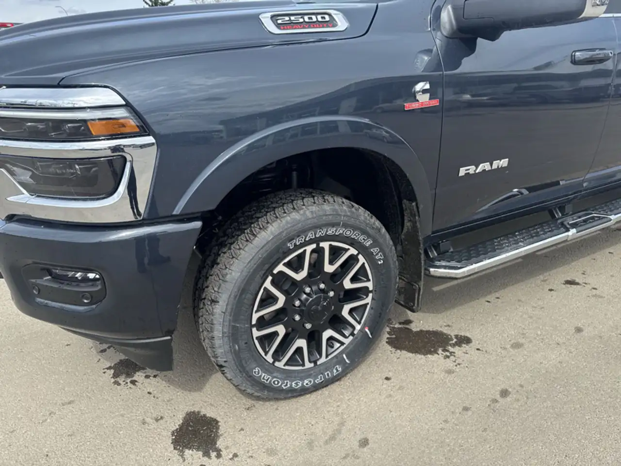 RAM 2500 снимка RAM 2500