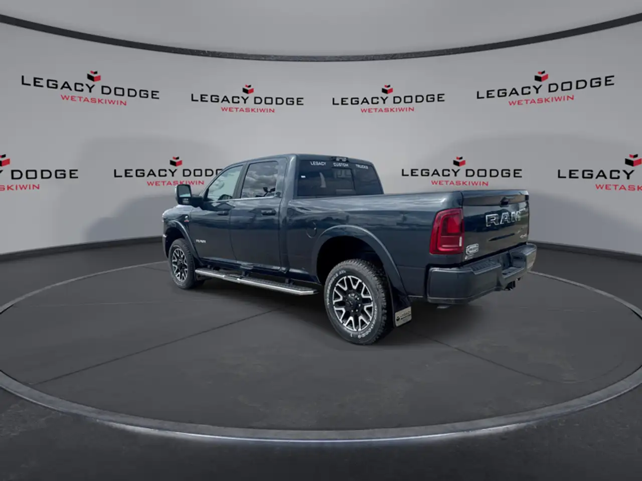 RAM 2500 снимка RAM 2500