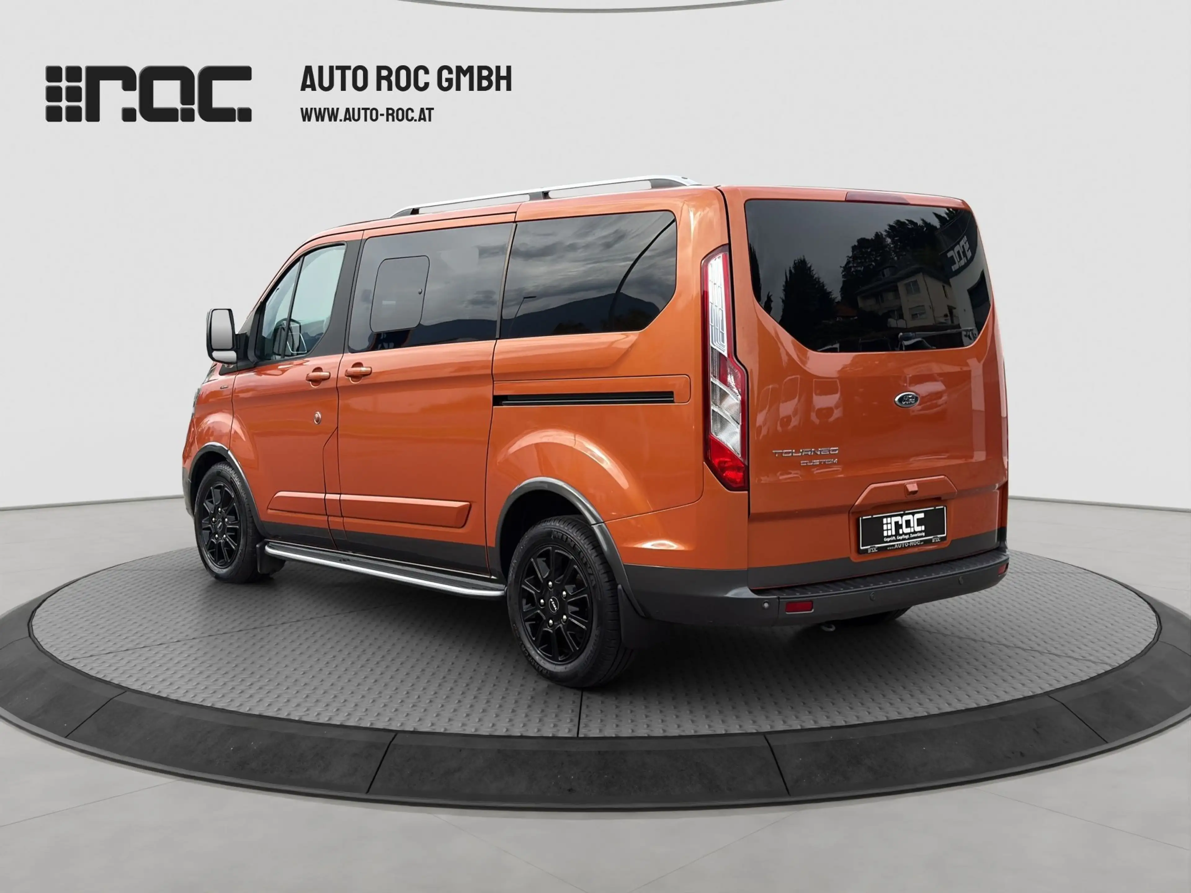 Ford Tourneo Custom 2.0D 320 L1 Active Aut. ACC/Kamera/Navi/Zusatzhei — photo 2