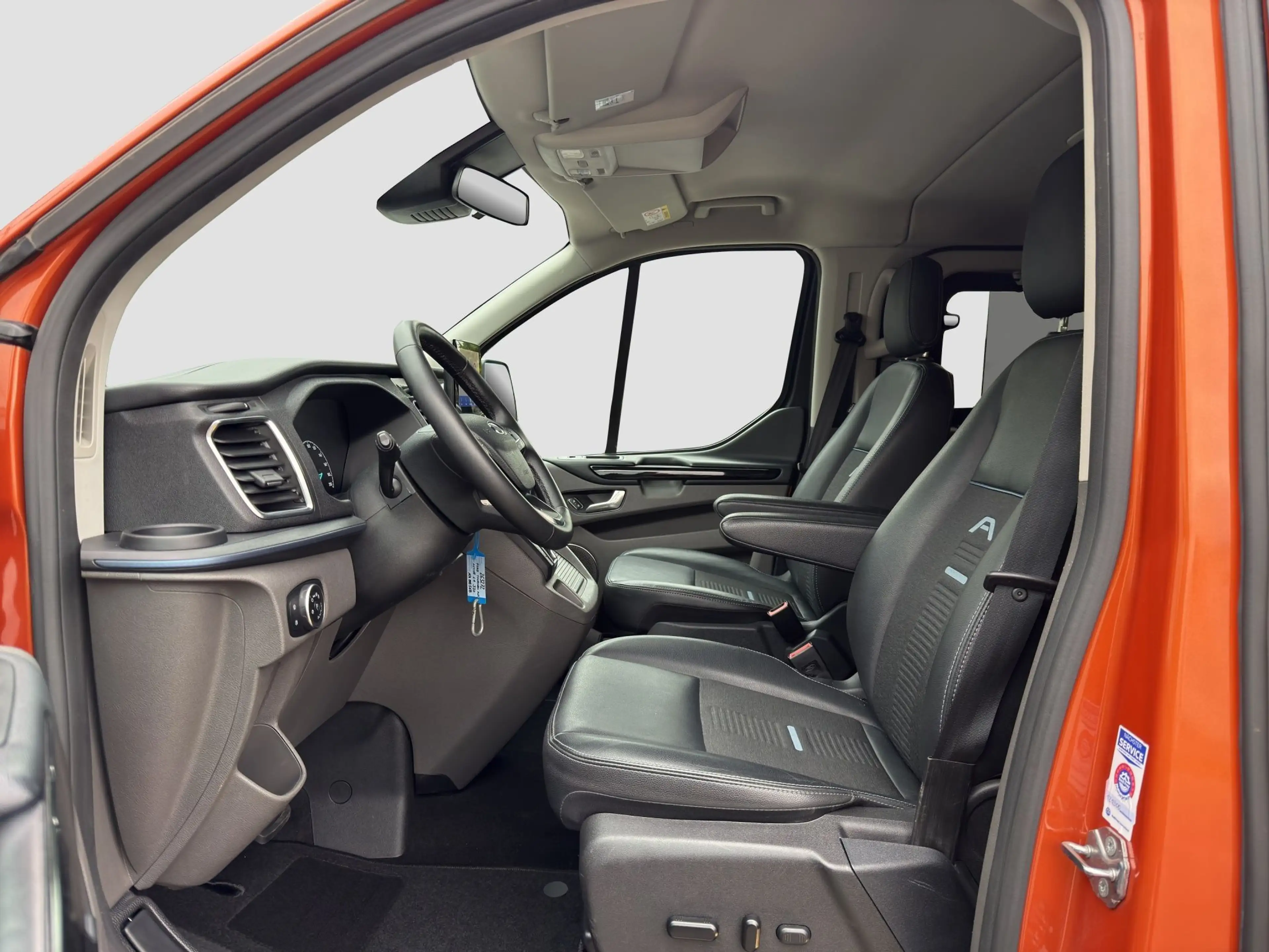 Ford Tourneo Custom 2.0D 320 L1 Active Aut. ACC/Kamera/Navi/Zusatzhei — photo 9