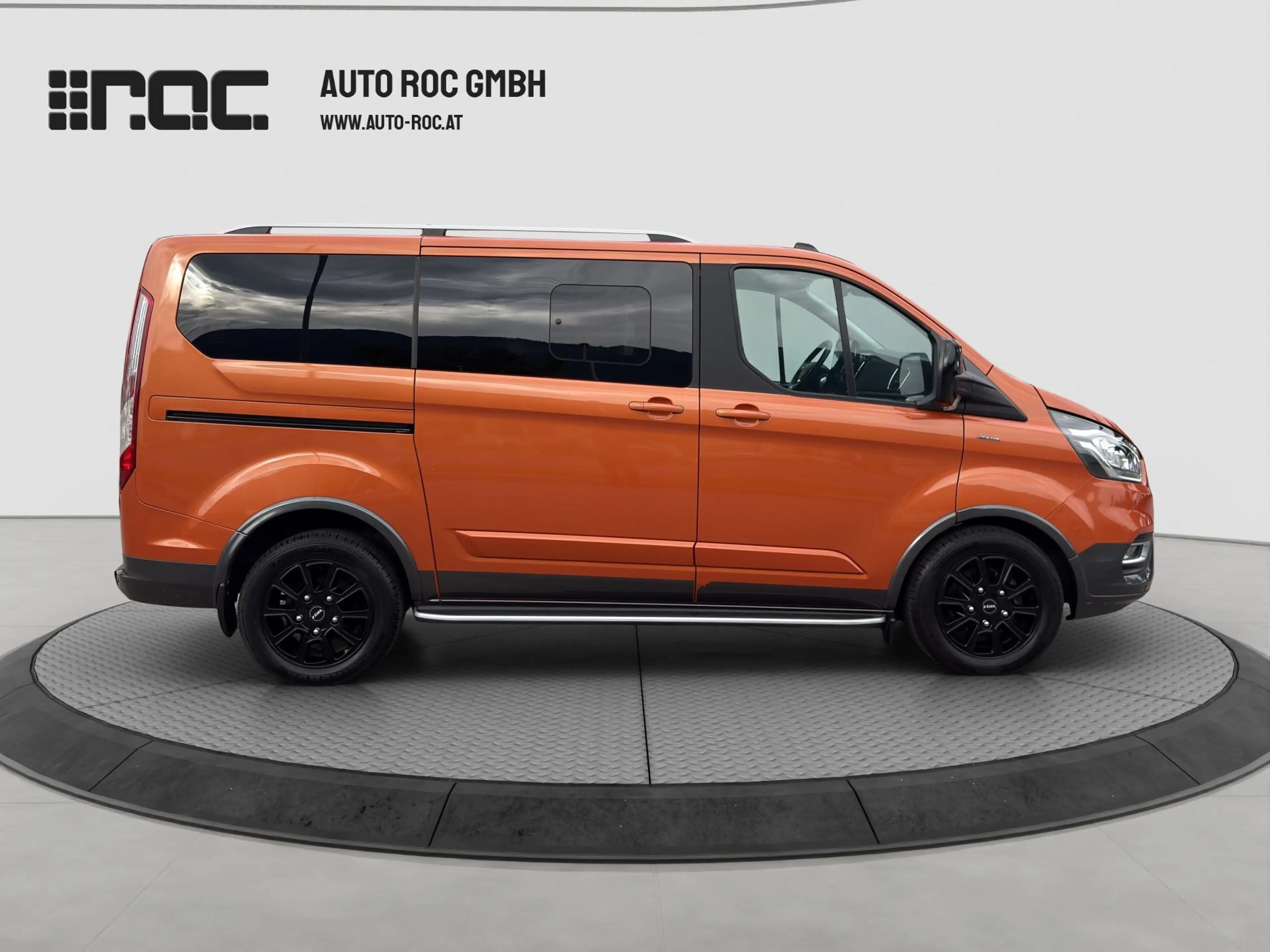 Ford Tourneo Custom 2.0D 320 L1 Active Aut. ACC/Kamera/Navi/Zusatzhei — photo 6