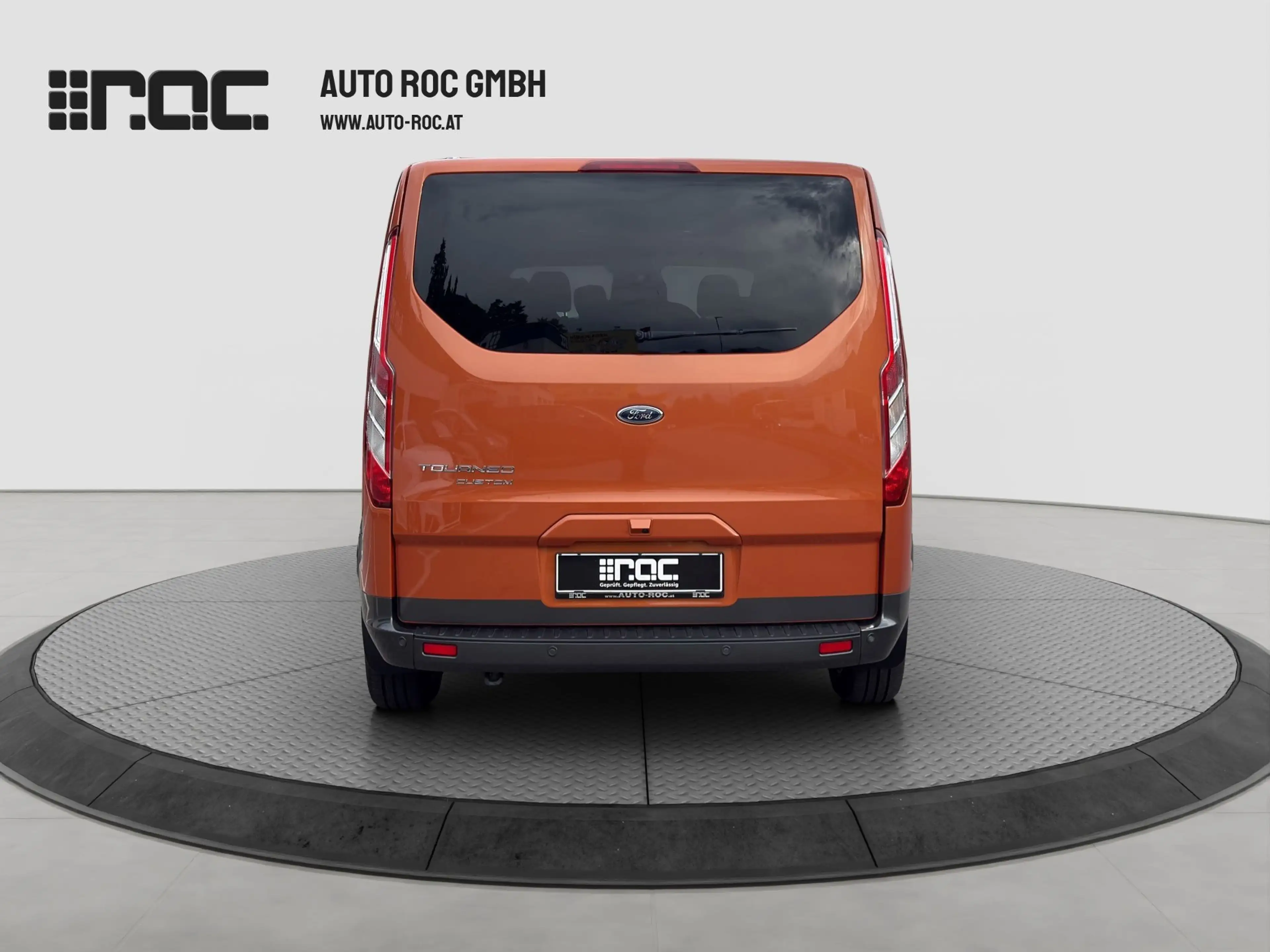 Ford Tourneo Custom 2.0D 320 L1 Active Aut. ACC/Kamera/Navi/Zusatzhei — photo 4