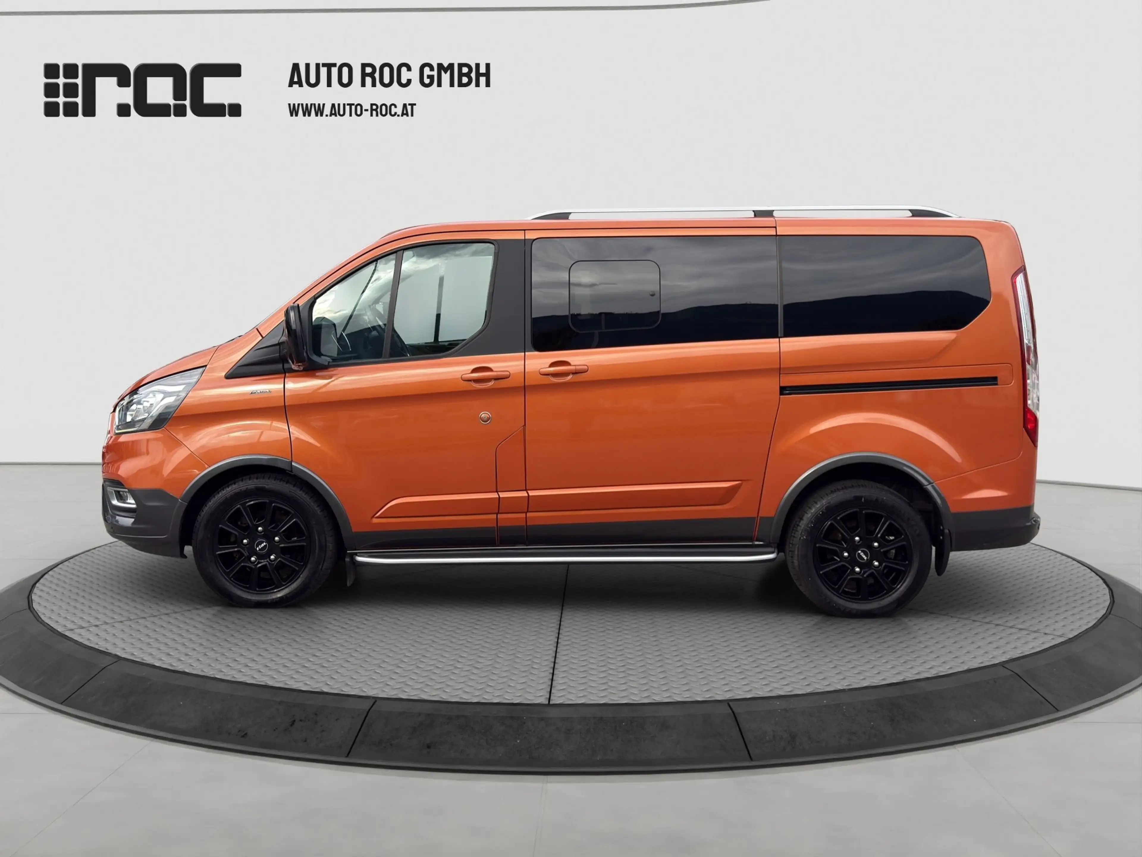 Ford Tourneo Custom 2.0D 320 L1 Active Aut. ACC/Kamera/Navi/Zusatzhei — photo 3