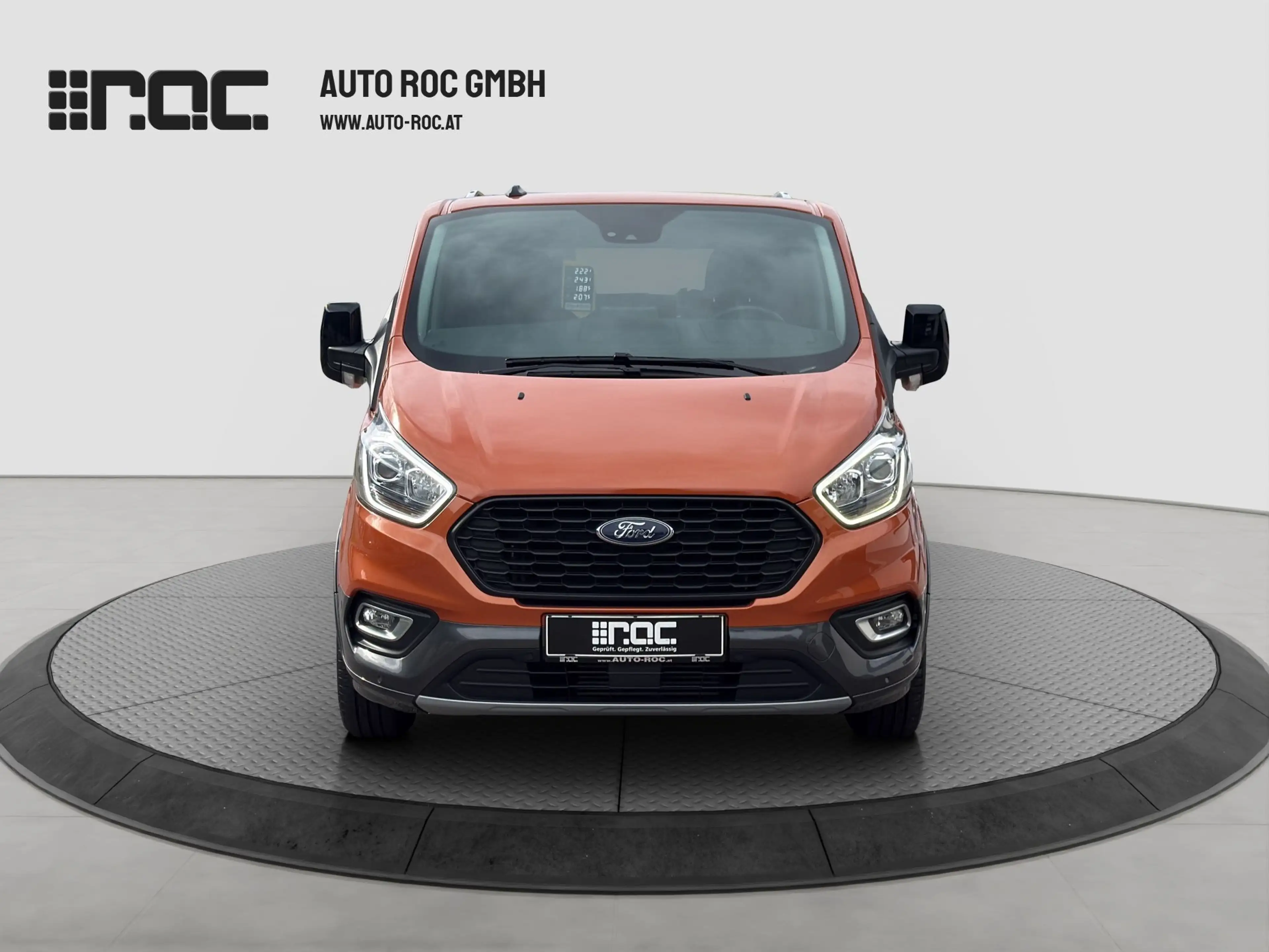 Ford Tourneo Custom 2.0D 320 L1 Active Aut. ACC/Kamera/Navi/Zusatzhei — photo 8