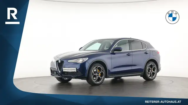 Alfa Romeo Stelvio view 3