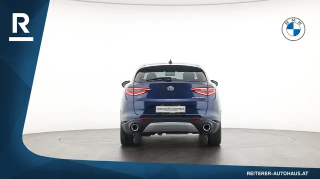 Alfa Romeo Stelvio view 5