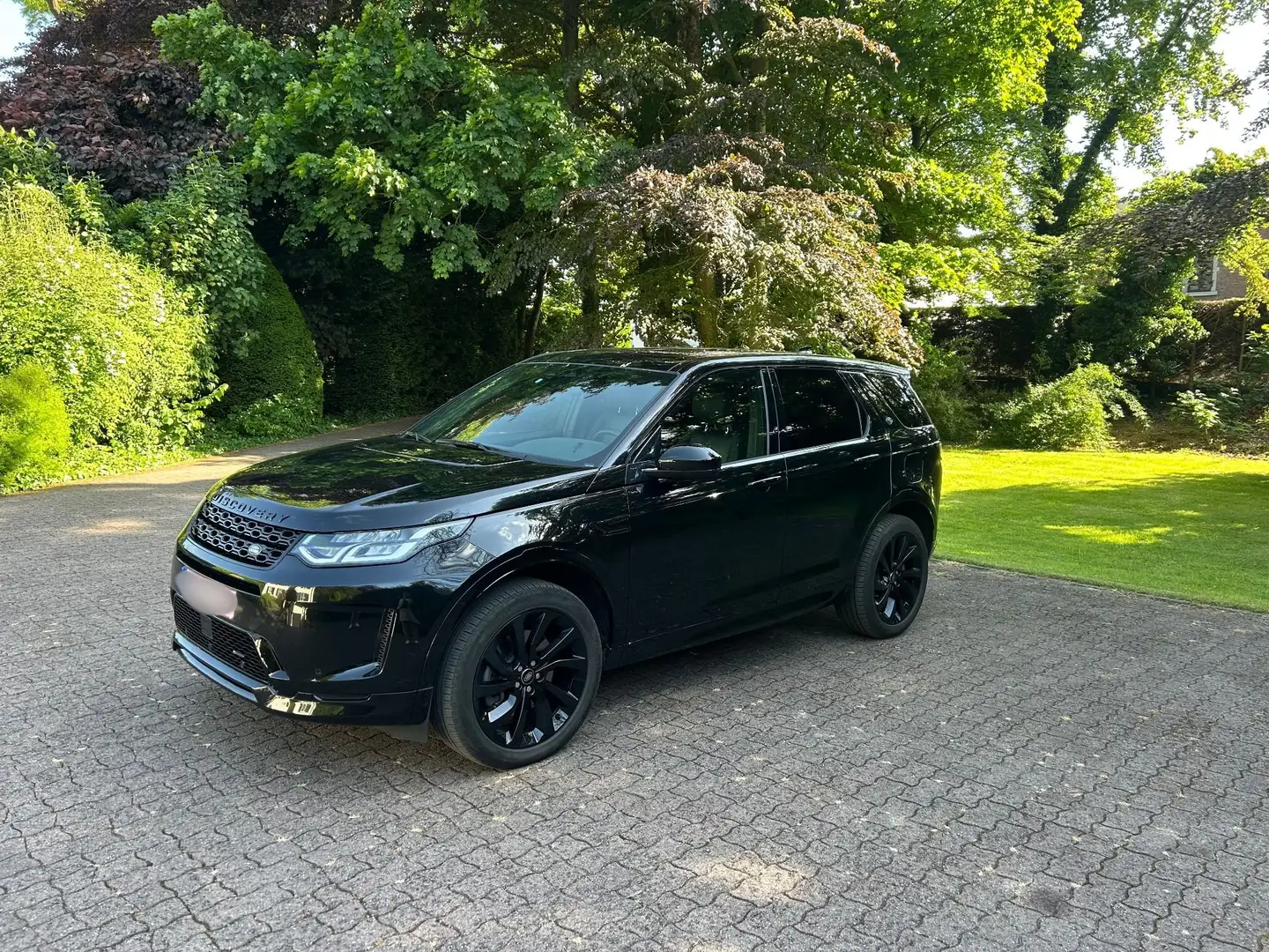 Land Rover Discovery Sport DiscoverySport PHEV 1.5 Turbo4WD P300e R-Dynamic S Zwart - 1