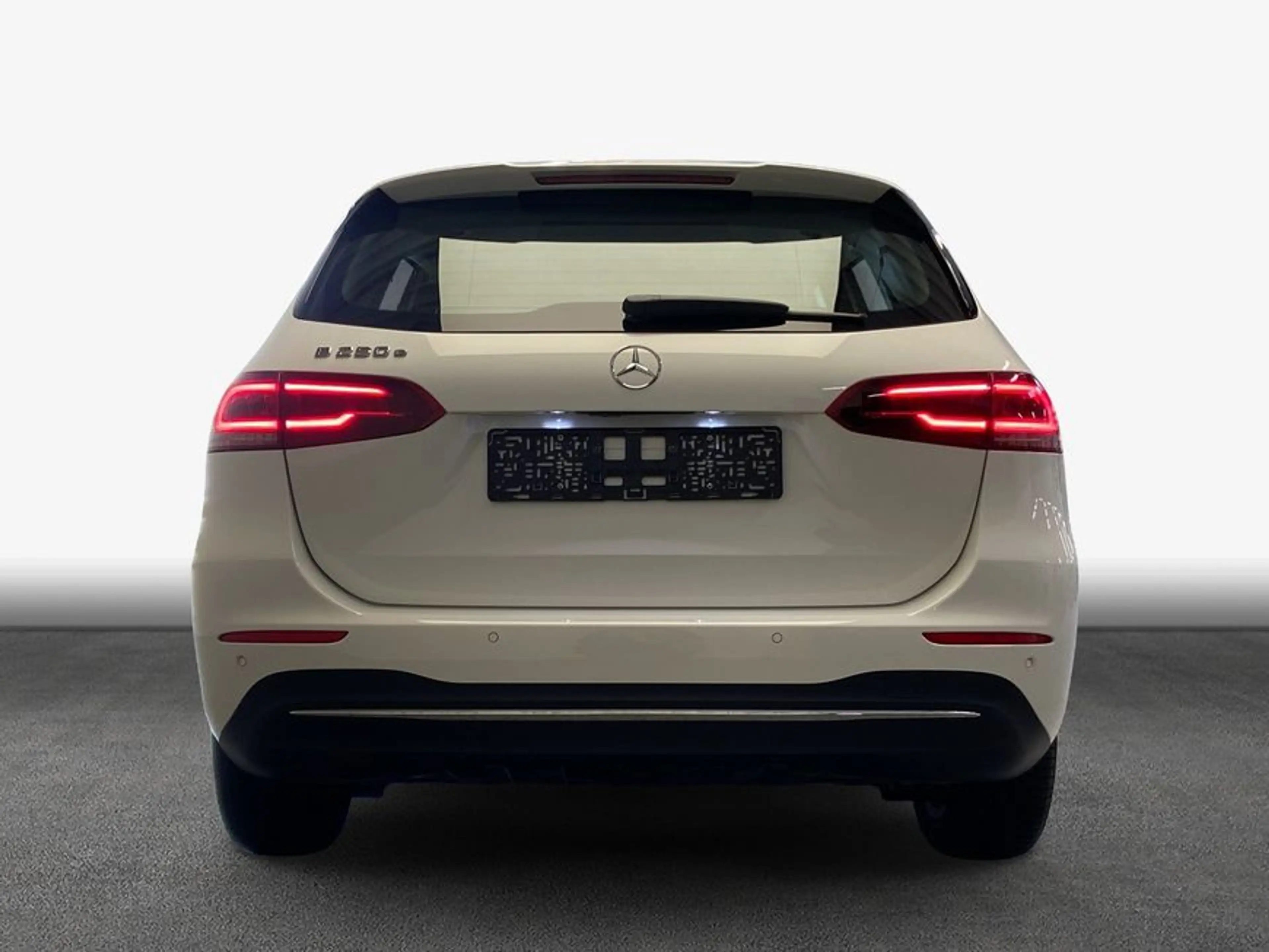Mercedes-Benz B 250 B-Klasse — photo 5