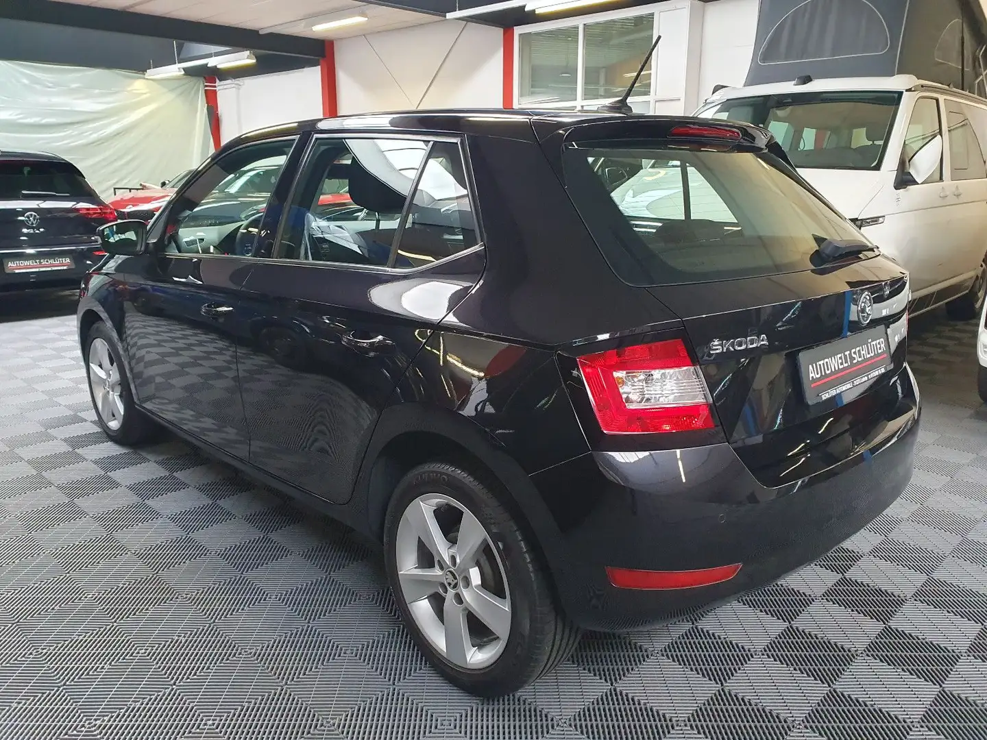 Skoda Fabia 1.0 MPI Cool Plus Sitzheizung*Einparkhilfe Noir - 2