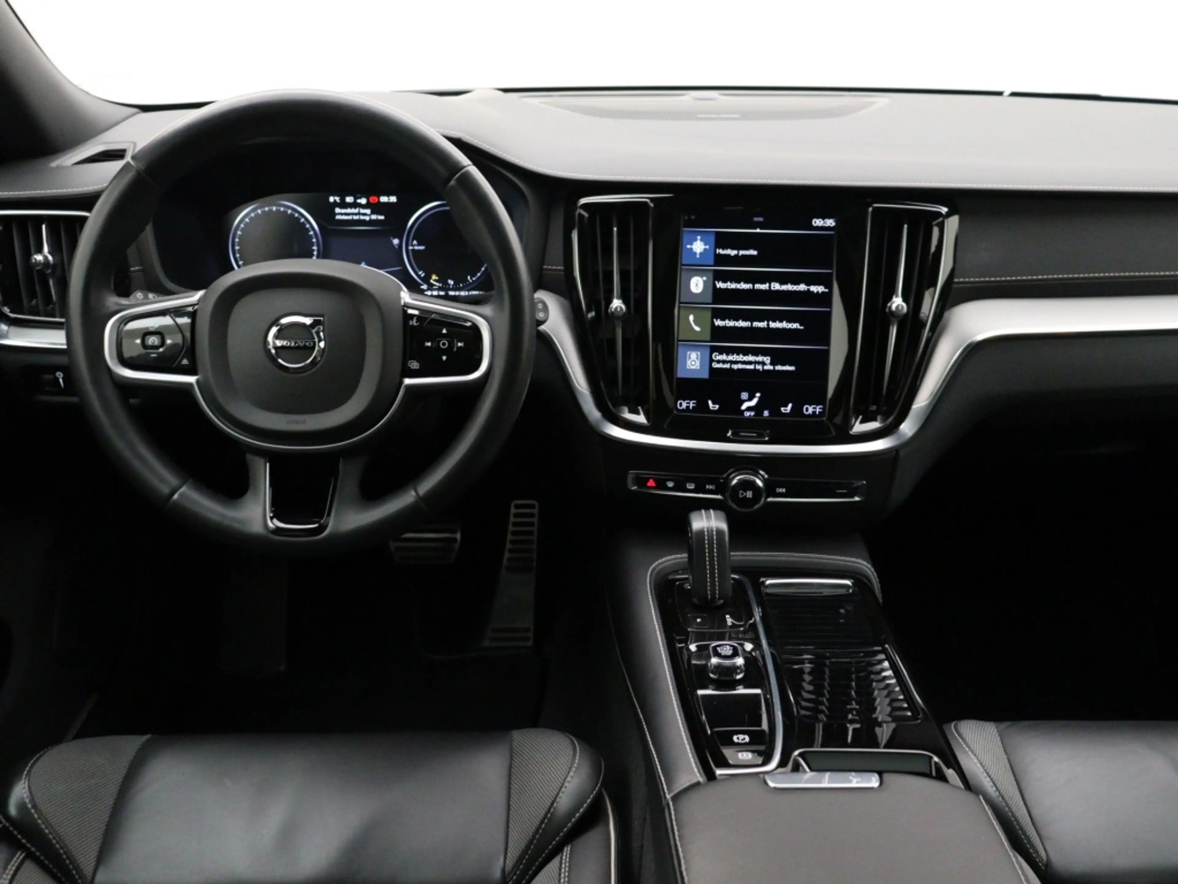Volvo V60 T8 POLESTAR ENGINEERED 360GR CAM SCHUIFDAK HARMAN — photo 5
