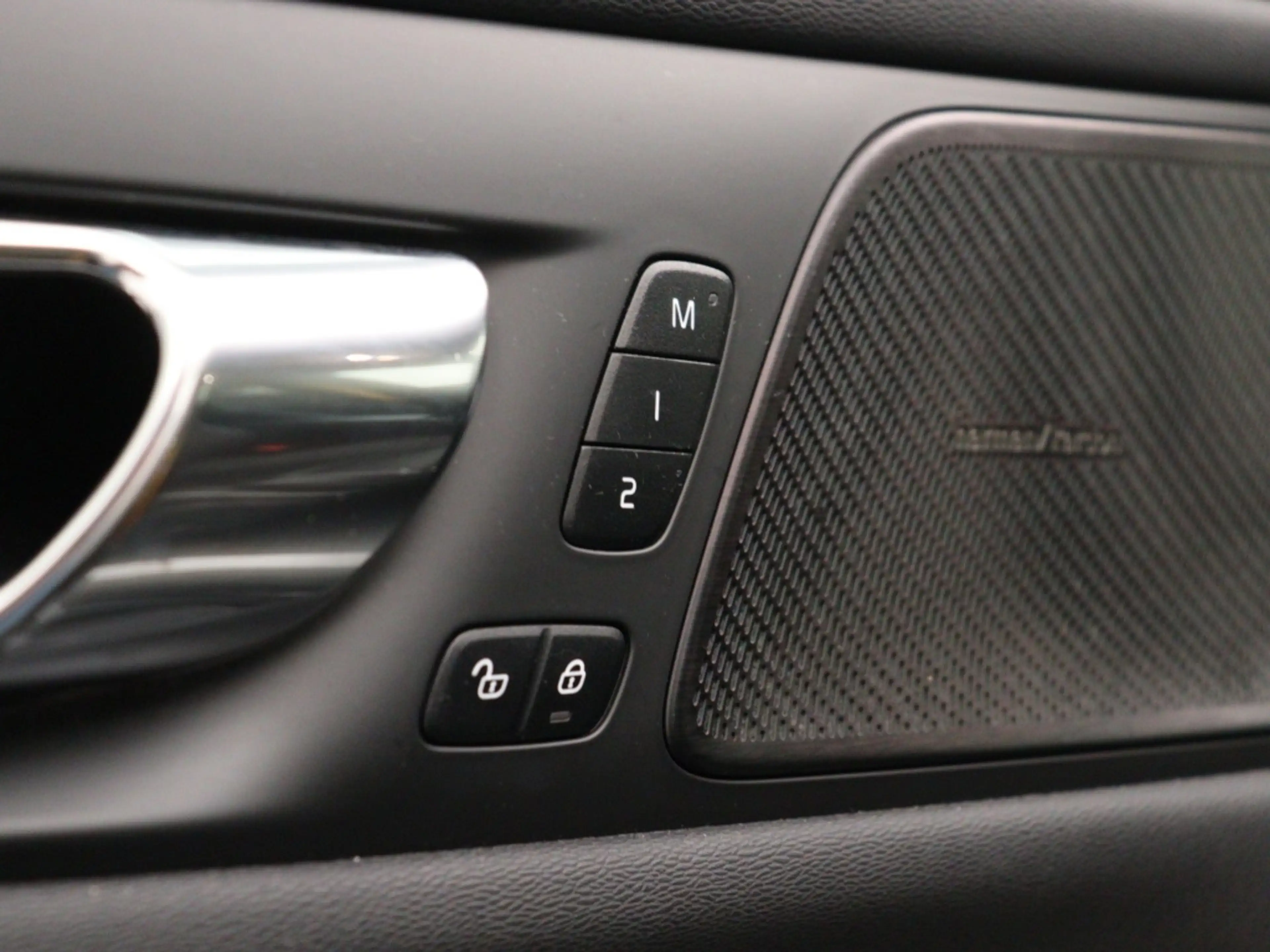 Volvo V60 T8 POLESTAR ENGINEERED 360GR CAM SCHUIFDAK HARMAN — photo 12