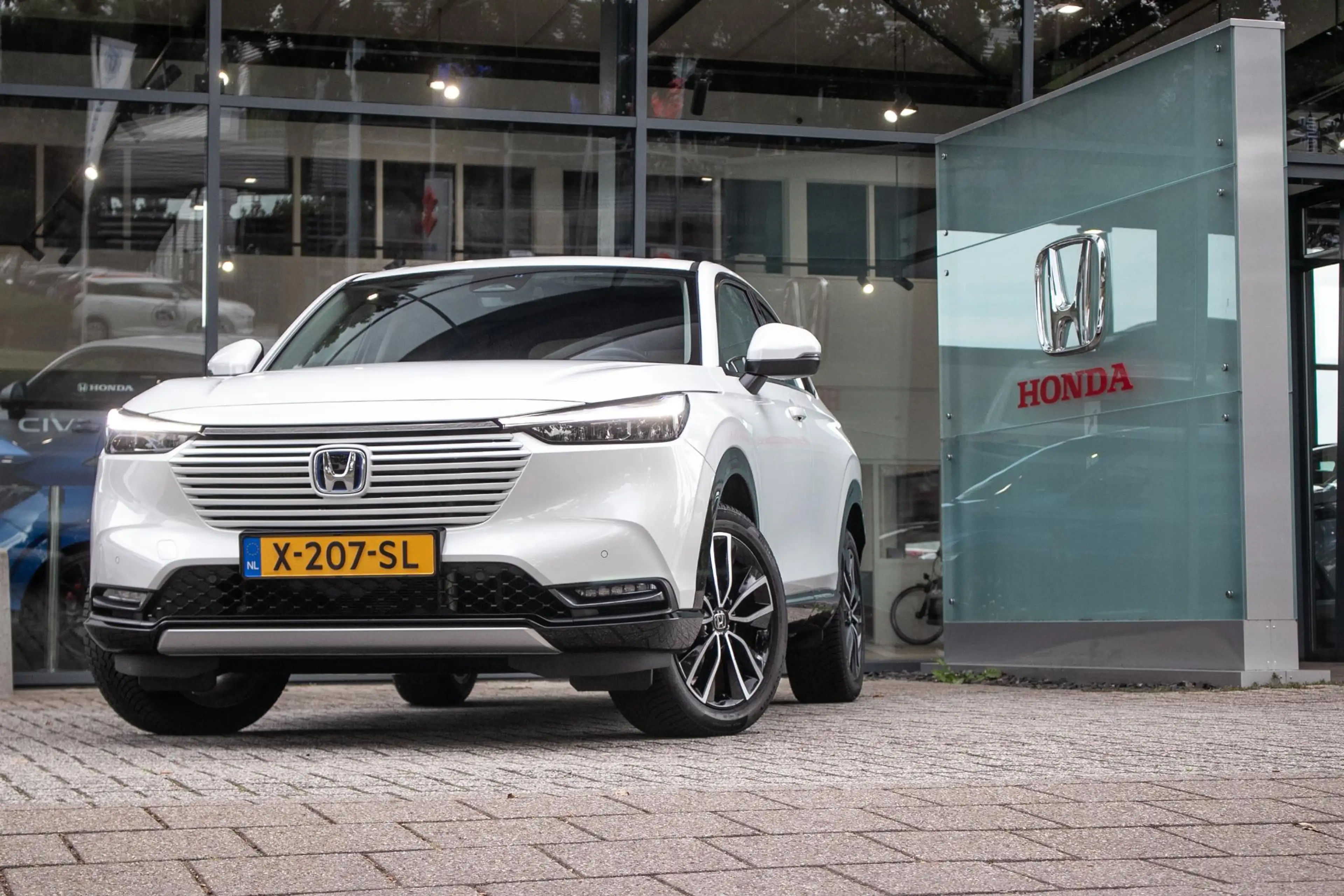 Honda HR-V 1.5 e:HEV Advance — photo 15