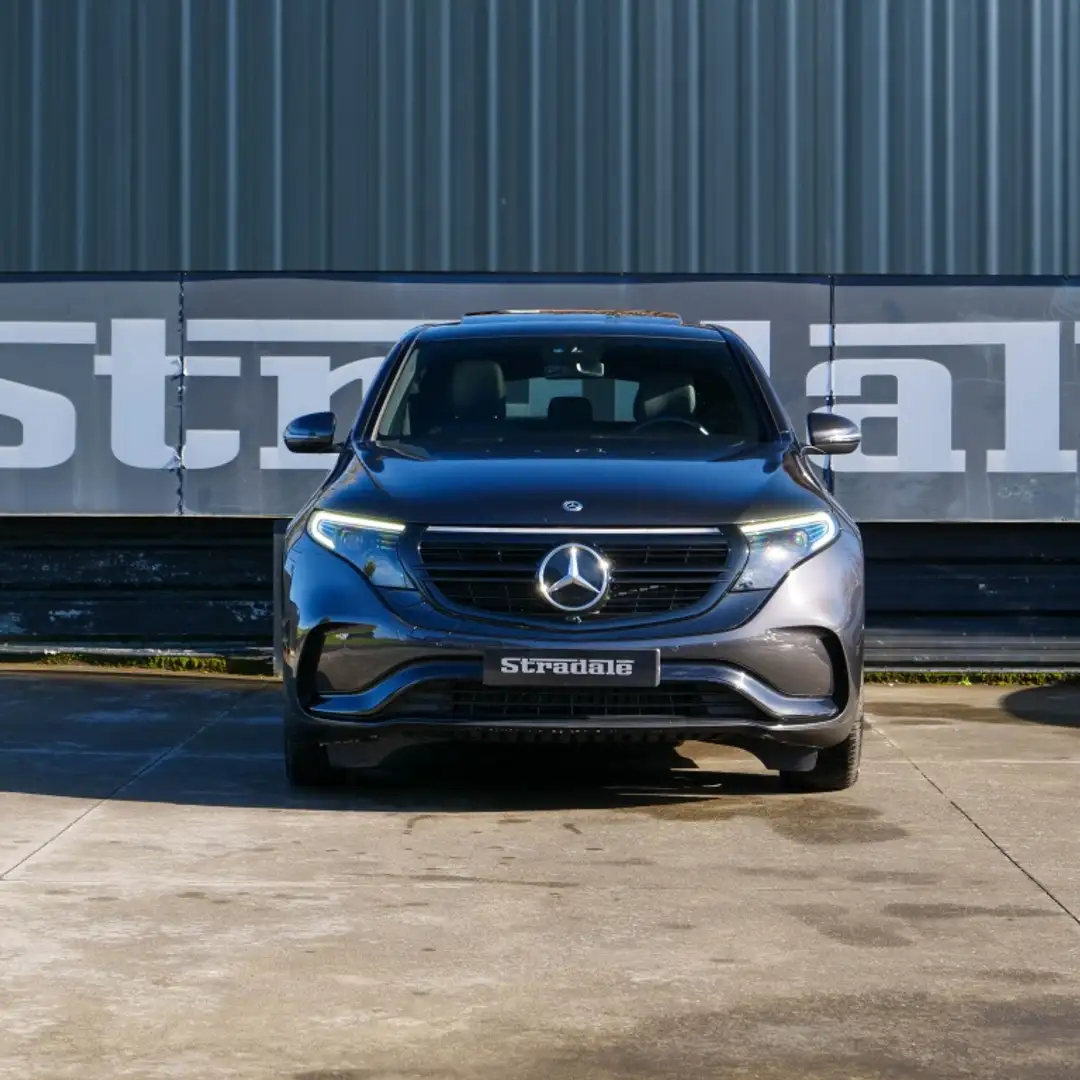 Mercedes-Benz EQC 400 4MATIC Gris - 2