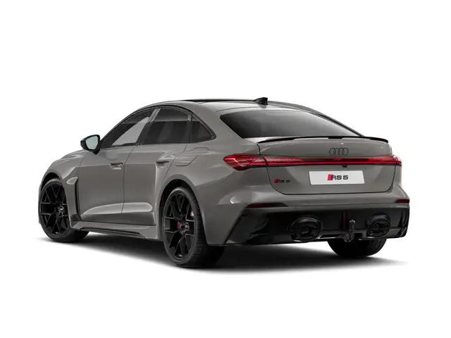 Audi RS5 view 5