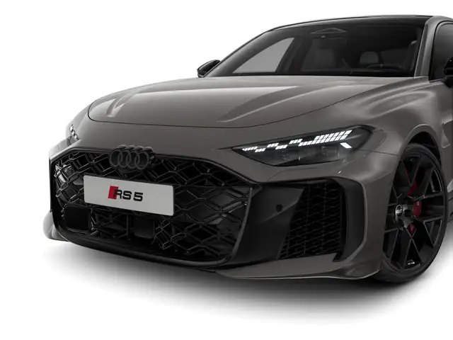 Audi RS5 view 9