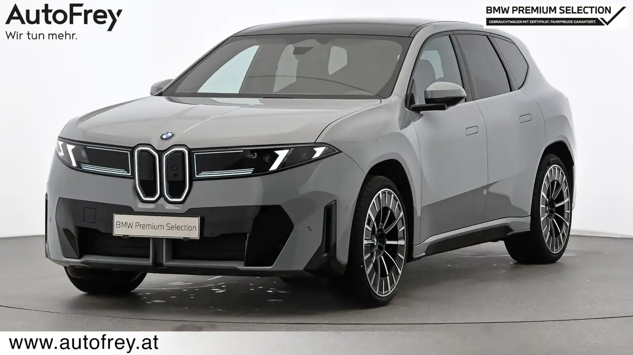 BMW iX3 50 xDrive 108,7kWh