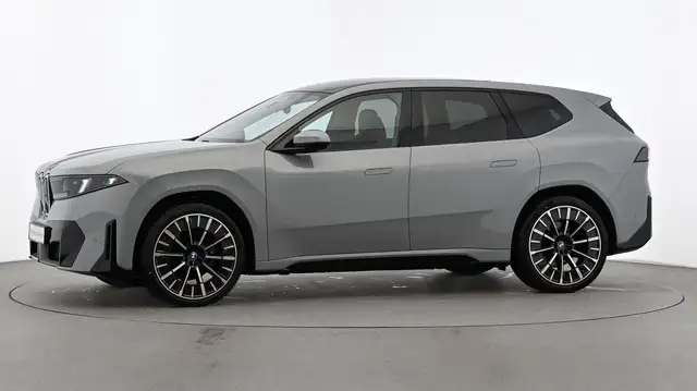 BMW iX3 50 xDrive 108,7kWh Ansicht 4