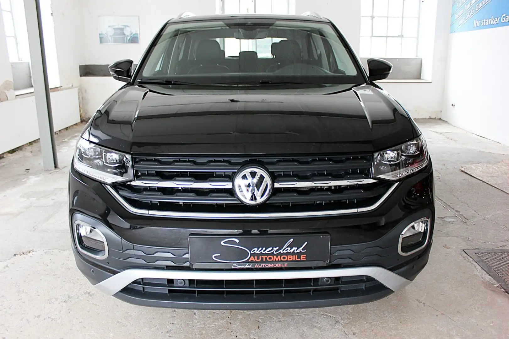 Volkswagen T-Cross Style LED KLIMATRONIC NAVI ACC 18" ALU Schwarz - 2