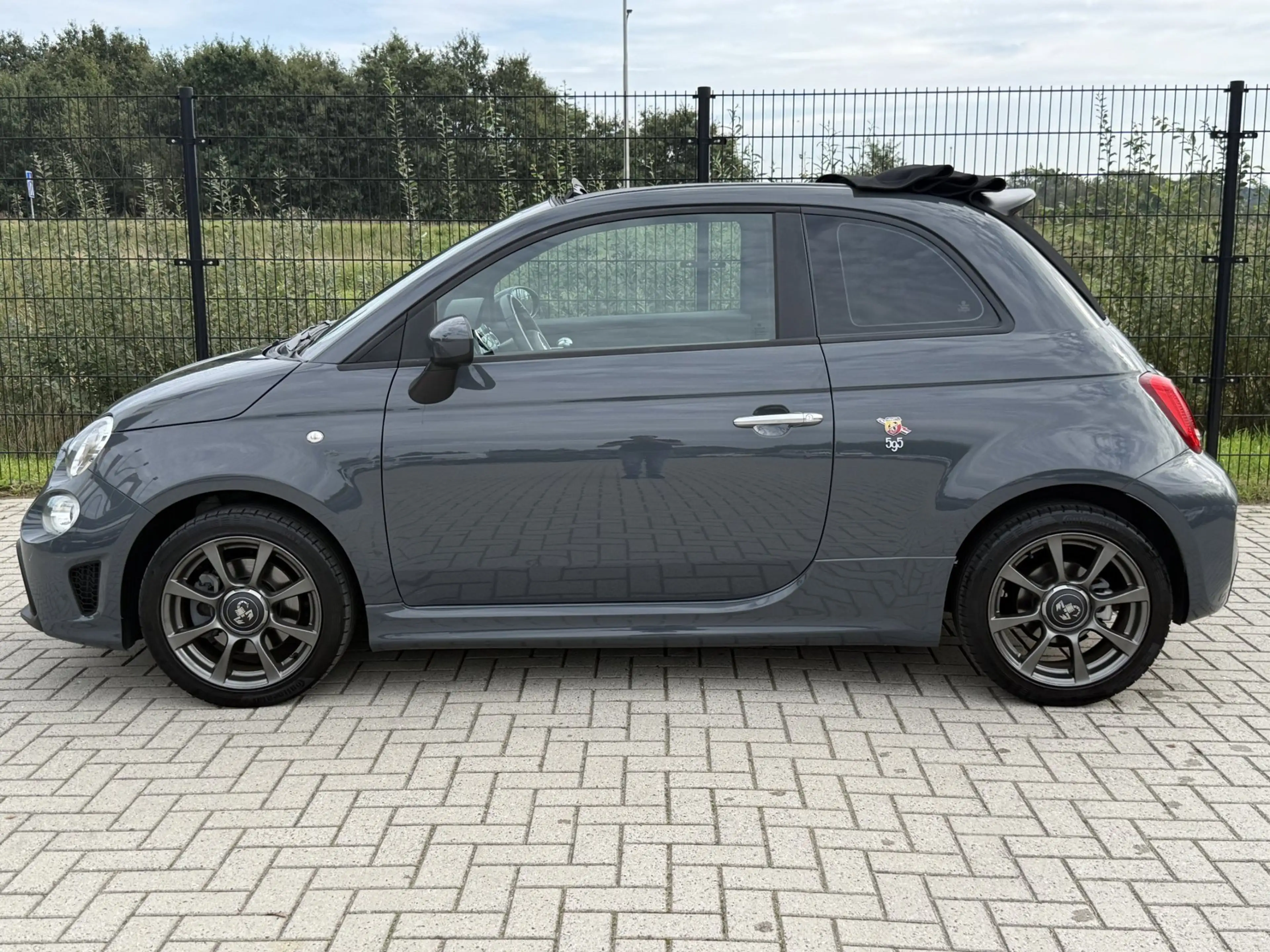 Fiat 500C Abarth 1.4 T-Jet 595 | Carplay | PDC | Bluetooth | — photo 7