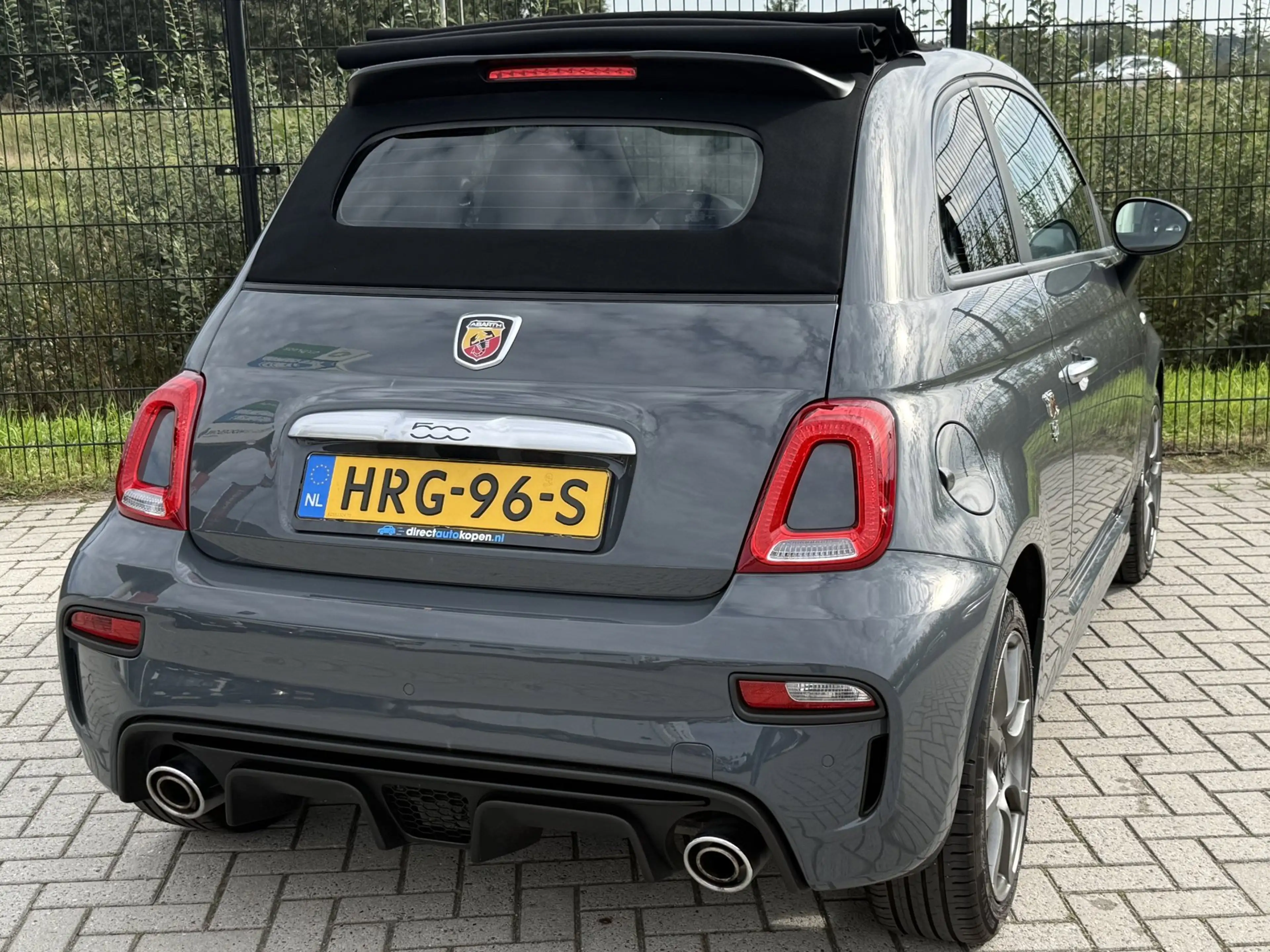 Fiat 500C Abarth 1.4 T-Jet 595 | Carplay | PDC | Bluetooth | — photo 2