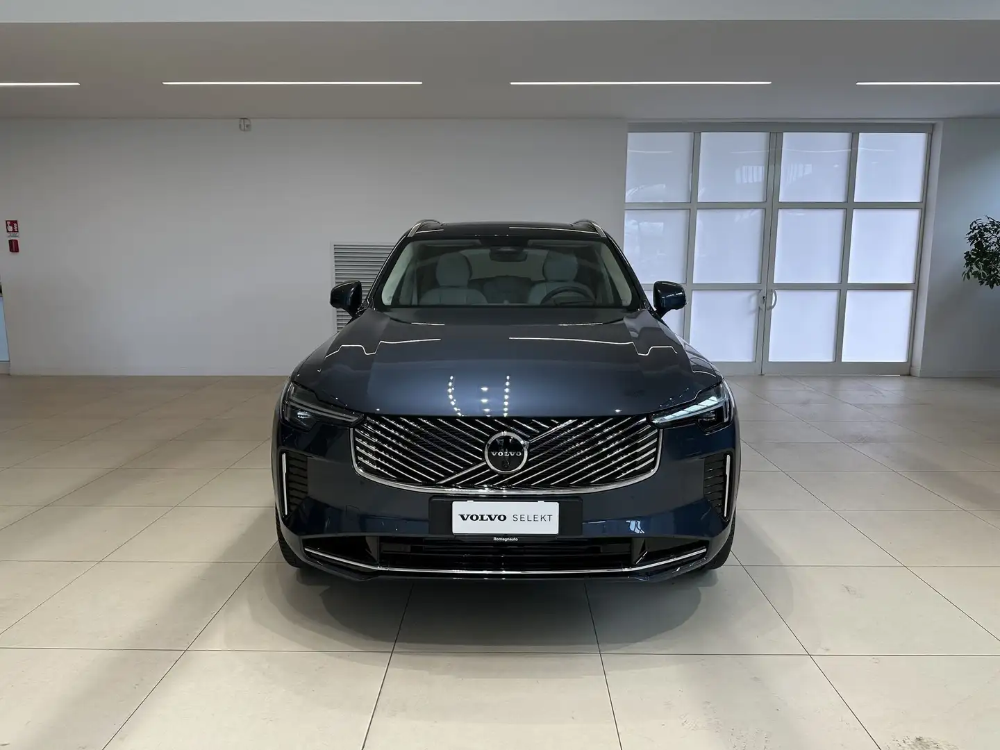 Volvo XC90 T8 Plug-in Hybrid AWD automatico 7 posti Ultra Br Blu/Azzurro - 2