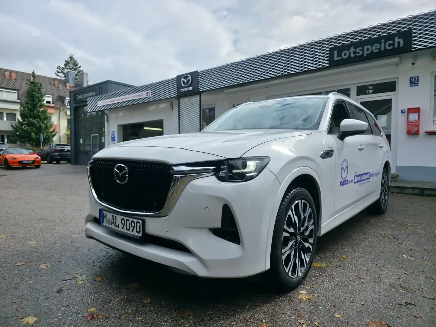 Mazda CX-80 3.3L e-SKYACTIV D 254ps 360°Kamera, Leder Schwarz, Weiß - 2