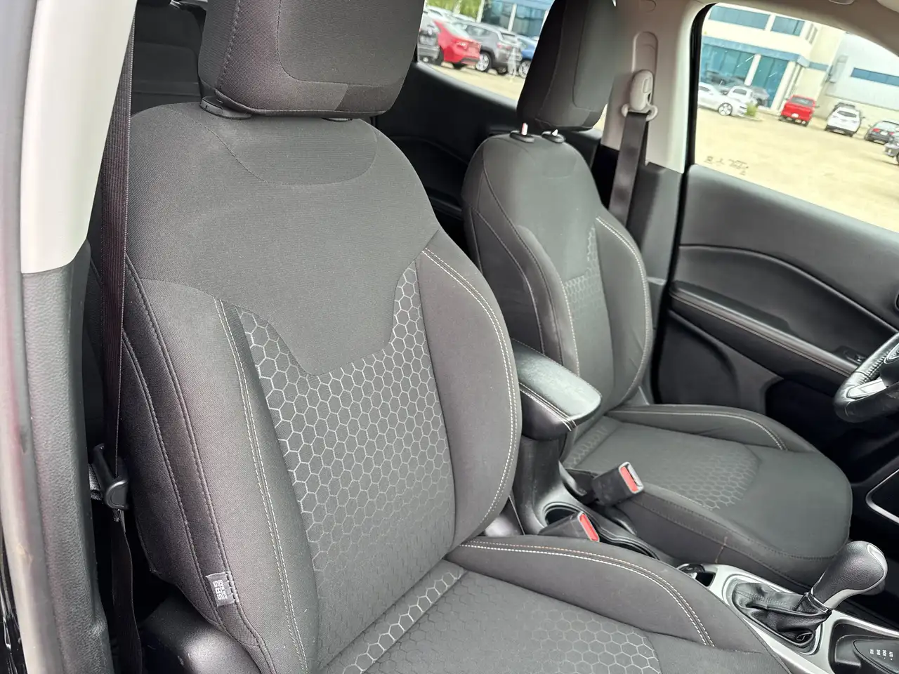 Jeep Compass снимка Jeep Compass