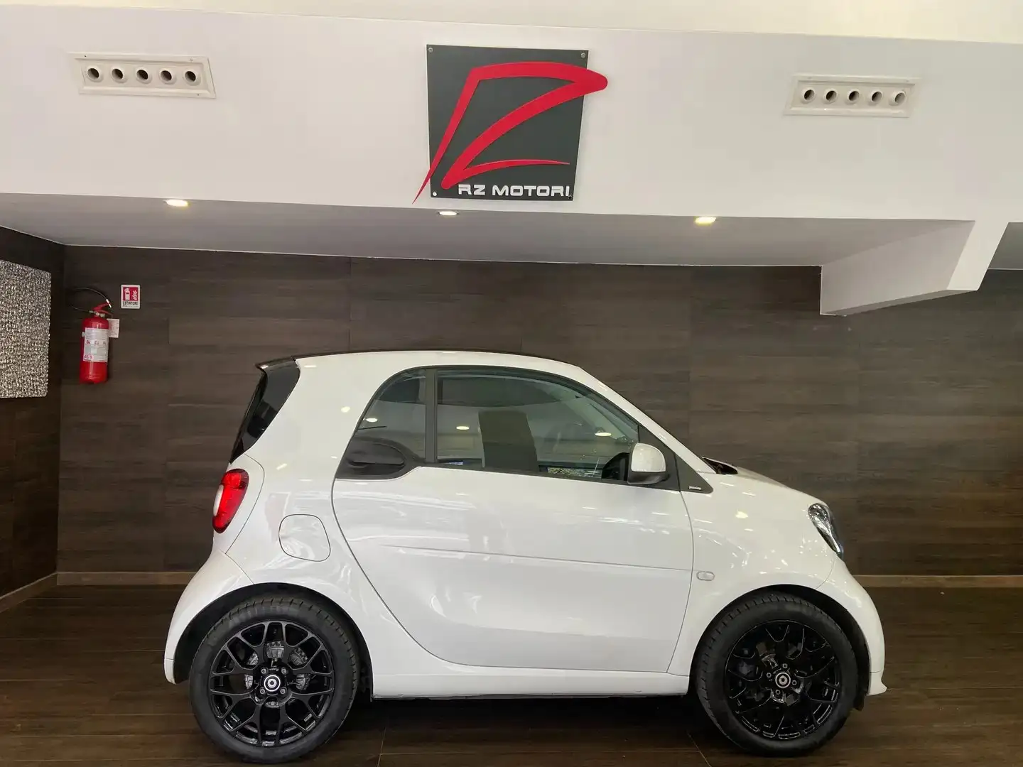 smart forTwo 1.0 Superpassion 71cv twinamic-ITA-FULL OPTIONAL Bianco - 2