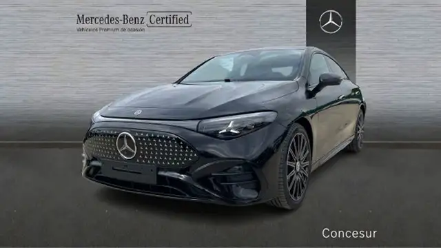 Mercedes-Benz CLA 350 4MATIC con tecnología EQ
