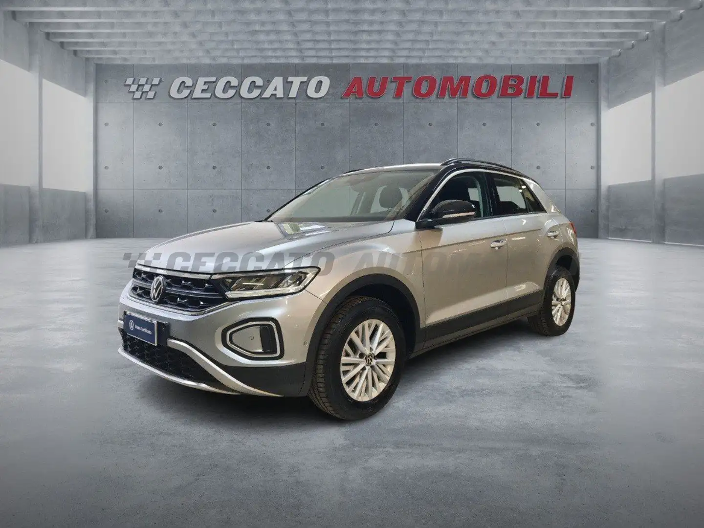 Volkswagen T-Roc 2022 1.5 tsi Life dsg Grigio - 1