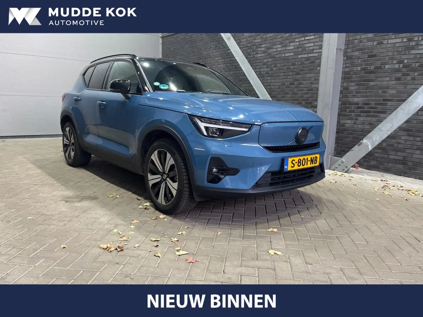 Volvo XC40 Recharge Ultimate 70 kWh Panoramadak | ACC | 360° Blauw - 1