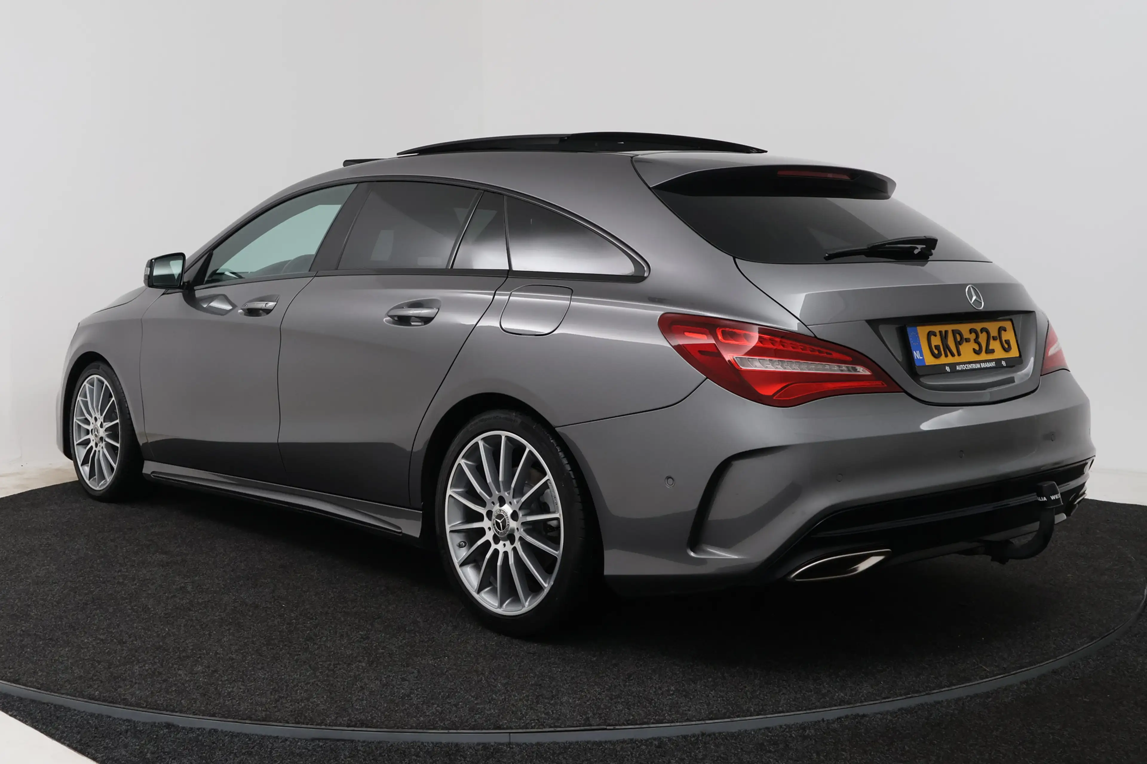 Mercedes-Benz CLA 200 Shooting Brake Prestige (PANORAMADAK, STOELVERWARM — photo 6