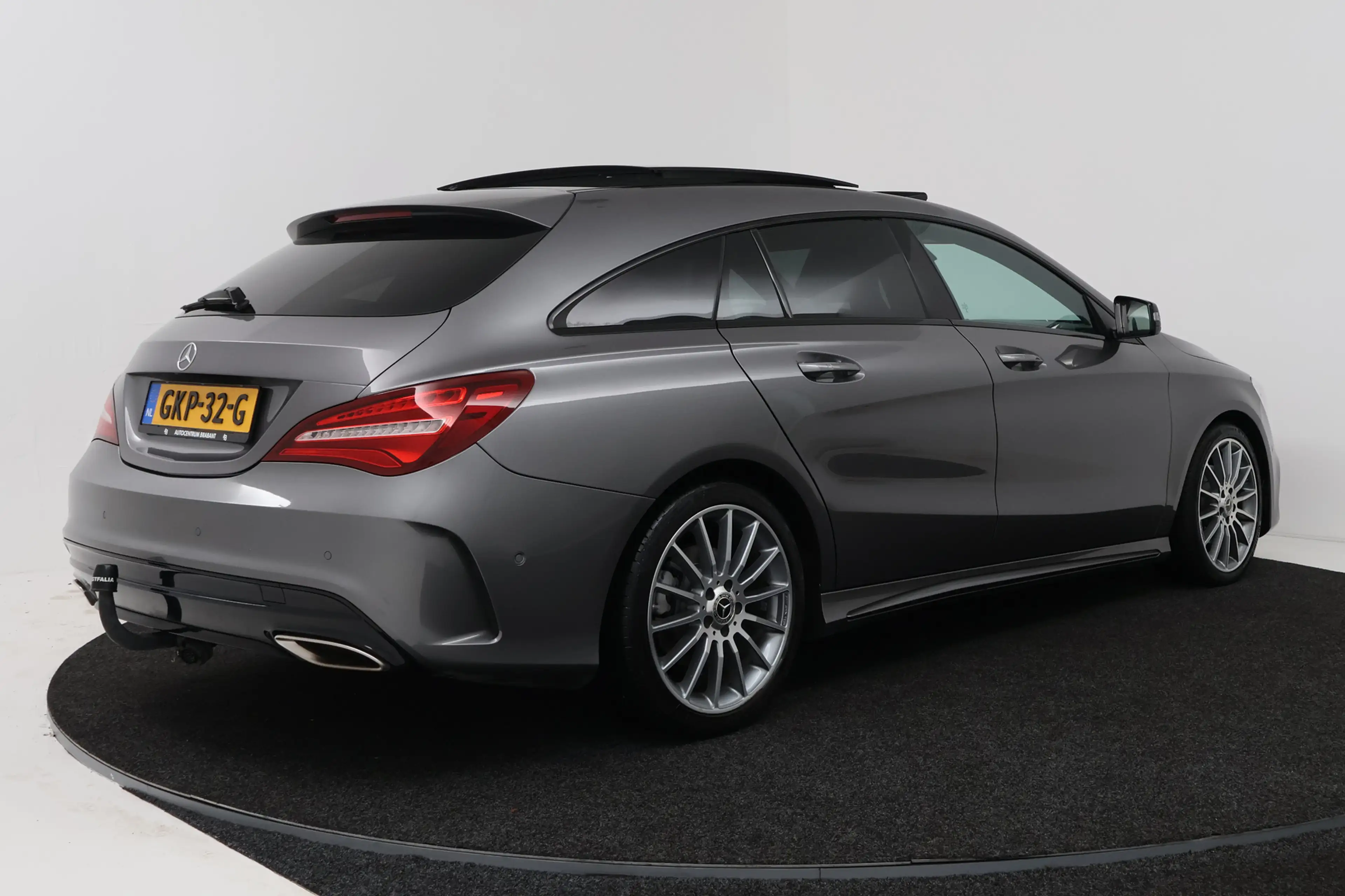 Mercedes-Benz CLA 200 Shooting Brake Prestige (PANORAMADAK, STOELVERWARM — photo 13