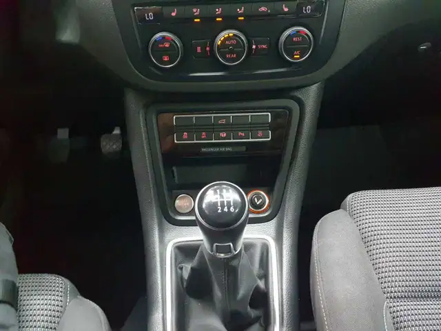 Volkswagen Sharan view 10