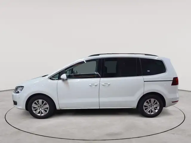 Volkswagen Sharan view 6