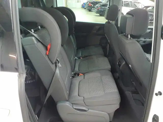 Volkswagen Sharan view 13