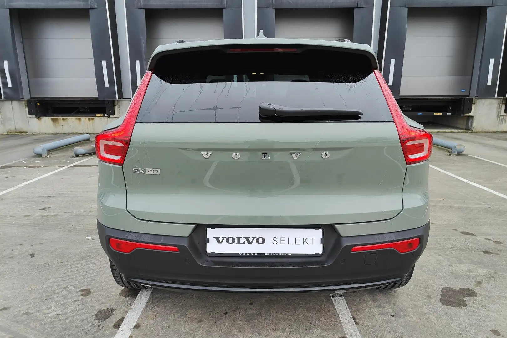 Volvo EX40 Single Motor Extended Range Ultra 82 kWh | Panoram Zöld - 2