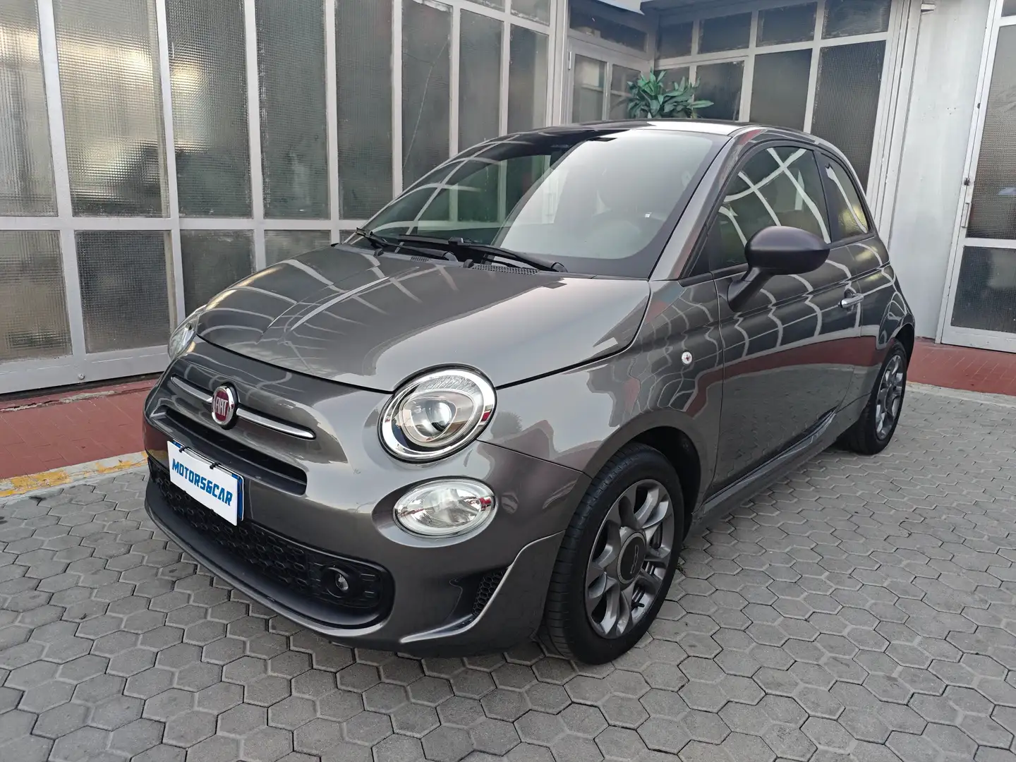 Fiat 500 SPORT 2022 1.0 hybrid 70cv Gris - 1