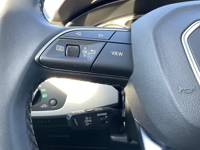 Audi A4 view 13