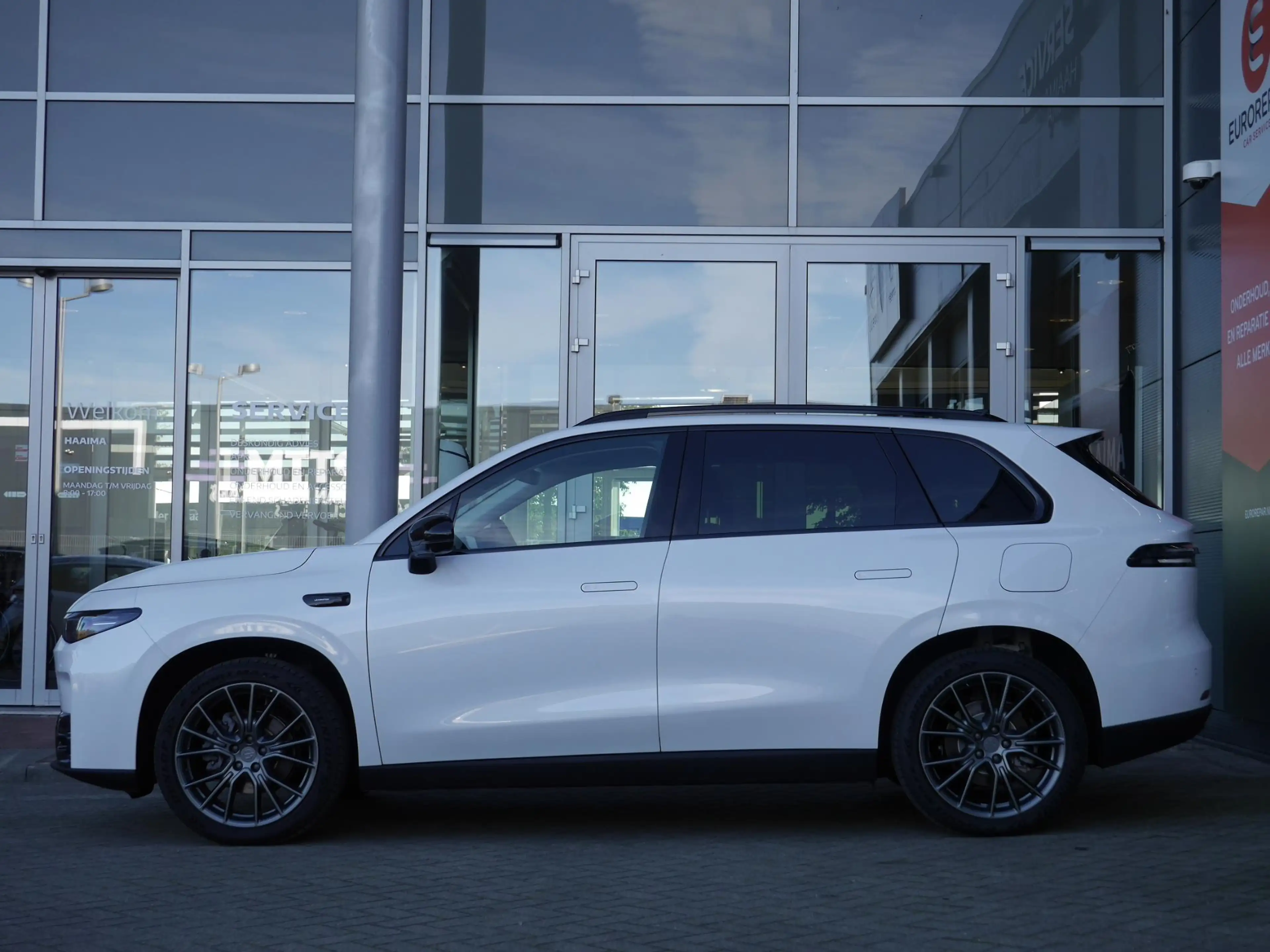 Leapmotor C10 REEV Design 28.4 kWh | 1500 trekgewicht | Nieuw ui — photo 3