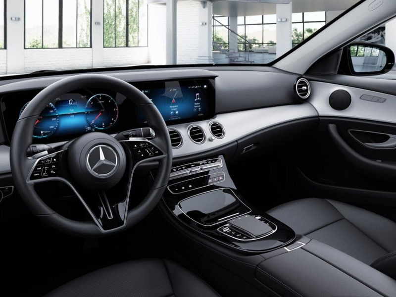 Mercedes-Benz E 400 d 4M T AVANTGARDE DISTRONIC AHK 360KAMERA — photo 3