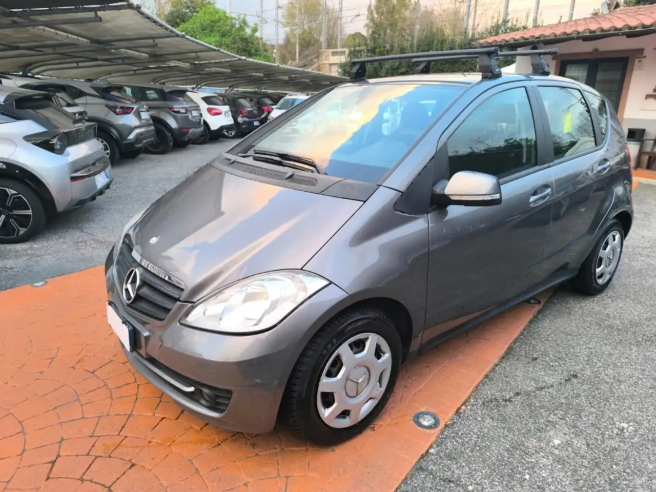Mercedes-Benz A 180