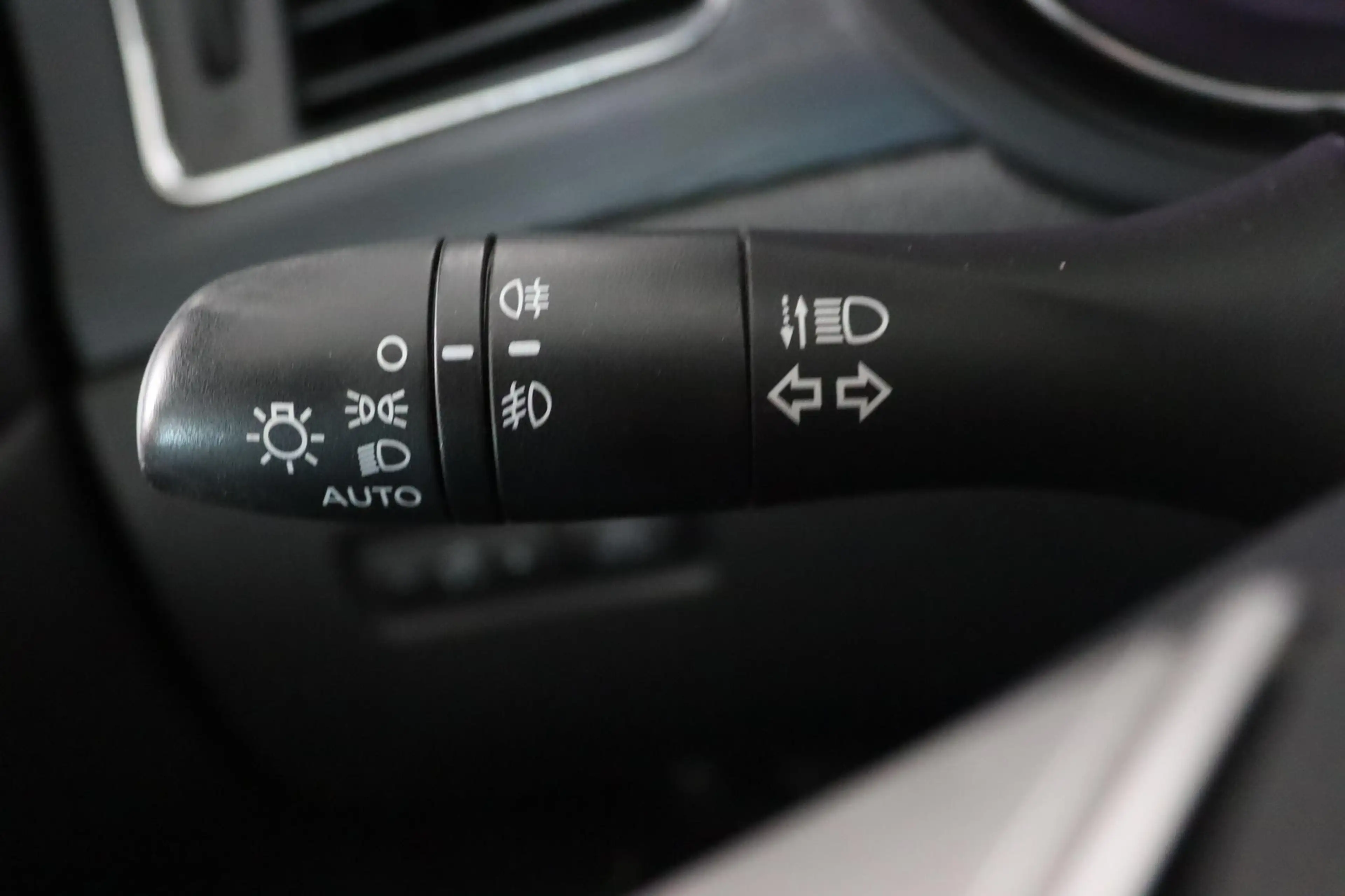 Nissan Pulsar 1.2 DIG-T Connect Edition Cruise Control, Keyless — photo 29