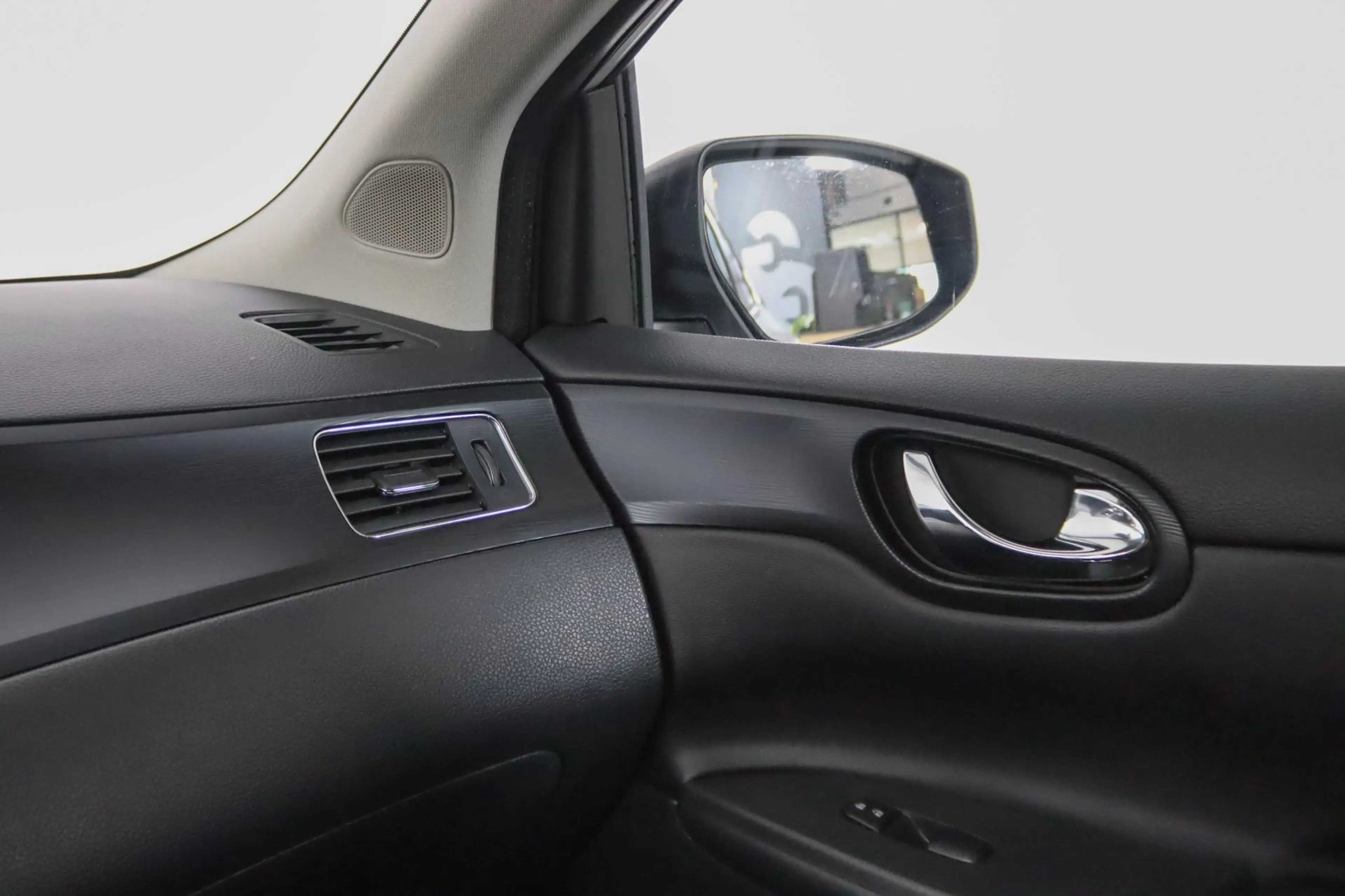 Nissan Pulsar 1.2 DIG-T Connect Edition Cruise Control, Keyless — photo 24