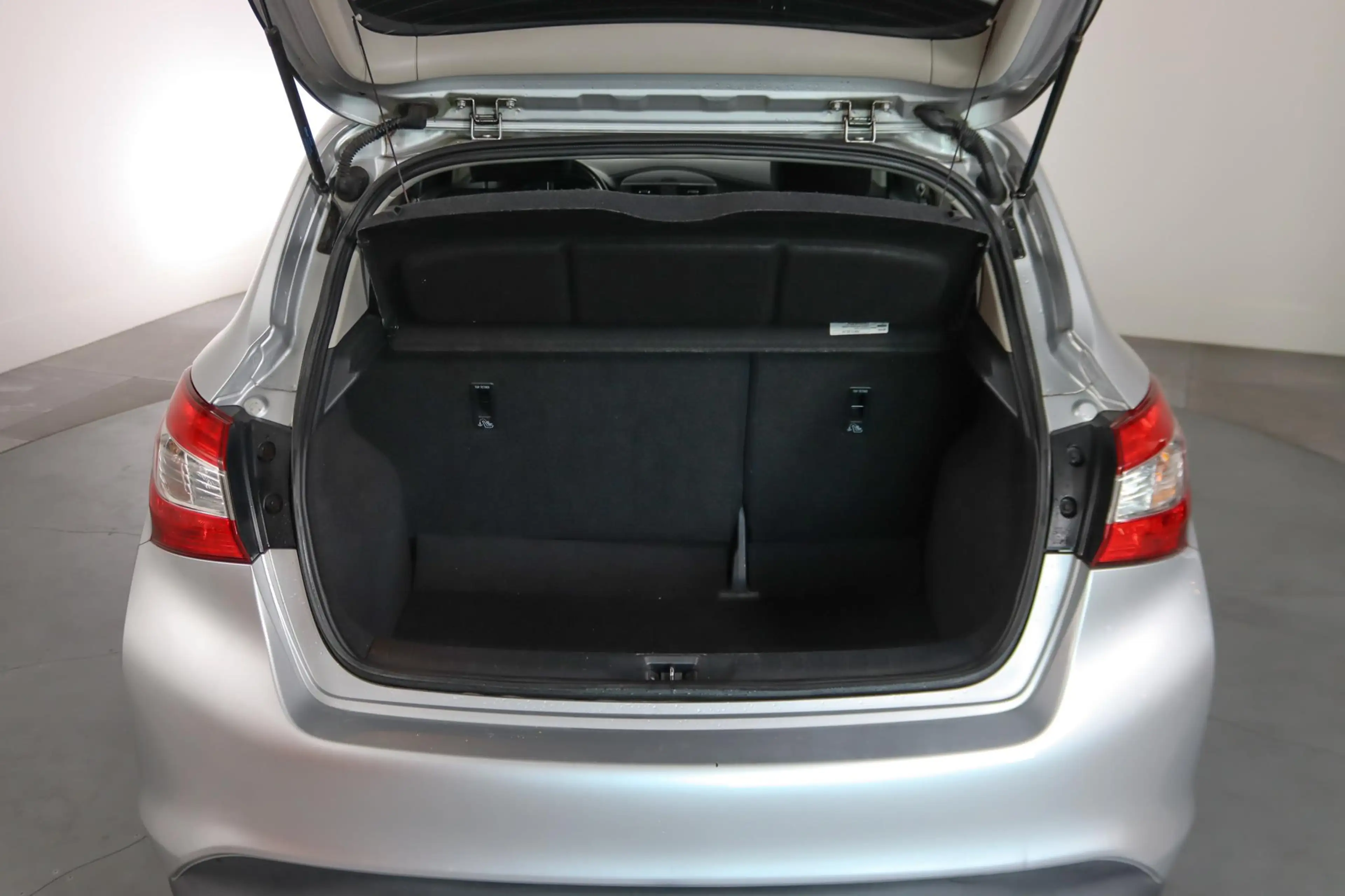 Nissan Pulsar 1.2 DIG-T Connect Edition Cruise Control, Keyless — photo 49